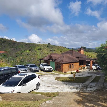 Villas Las Neblinas Constanza Exterior photo